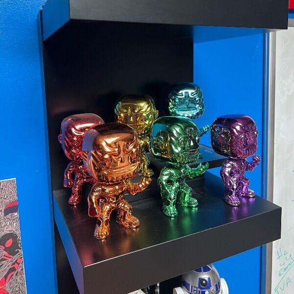 A very cool Thanos Infinity Stone Bobblehead Funko, signed by the Super Carlin Brothers.